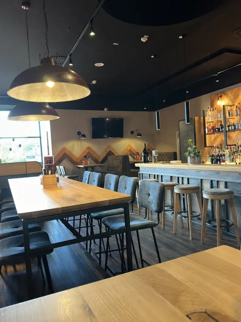 Hailey’s - MEET & EAT restaurant à Krems