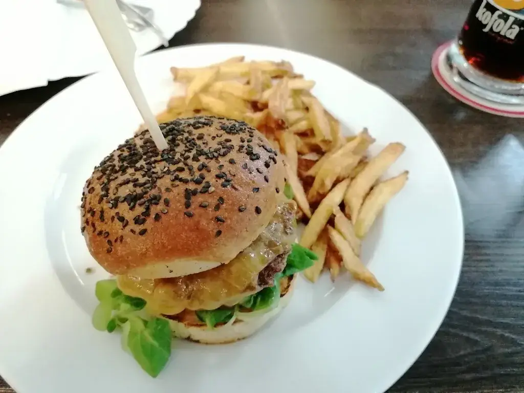 Menu_All-Star Burger Leithana_Bruckneudorf_image_2