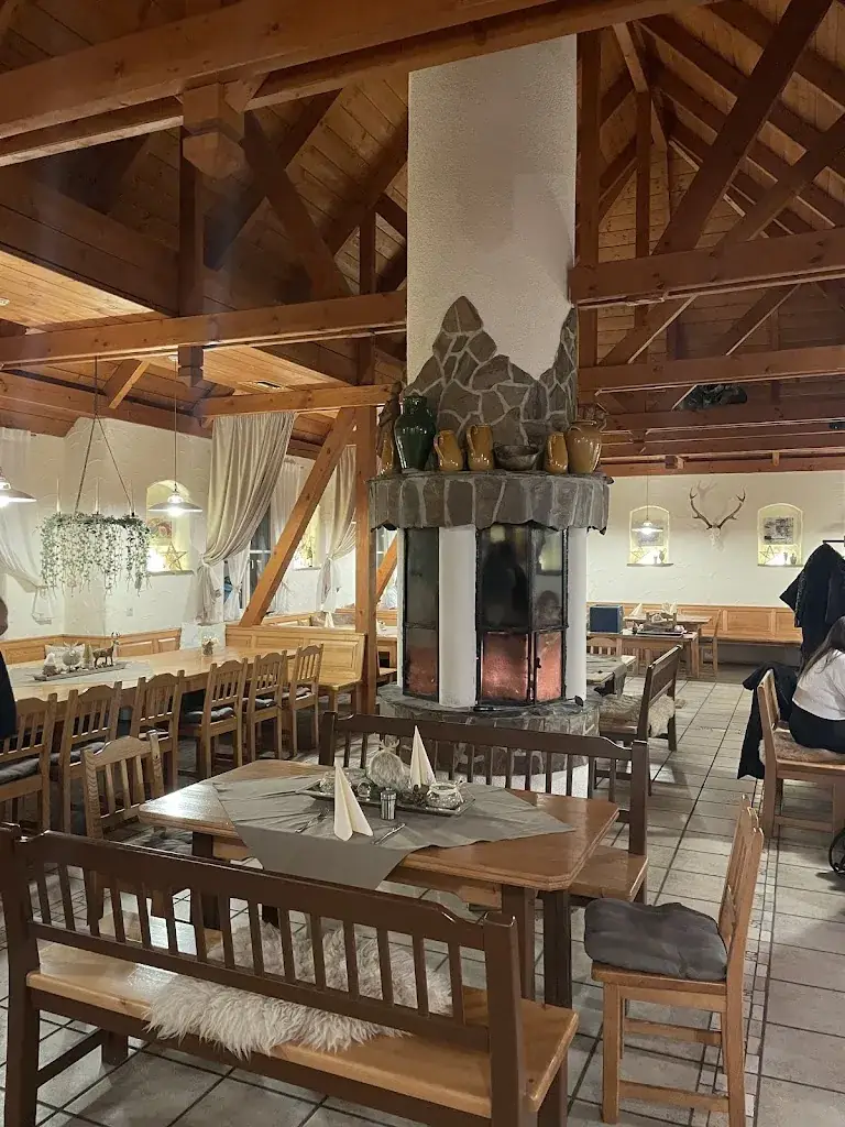 Bernadett Kollár_Restaurant Schreiberhaus by Mistelbauer_Krems_review