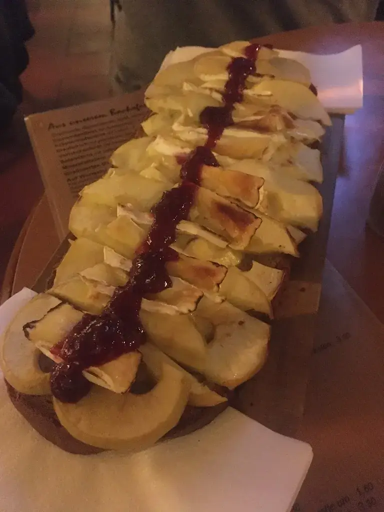 Jose María Saavedra Ferrari_Piano-Bierlokal_Krems_recensione