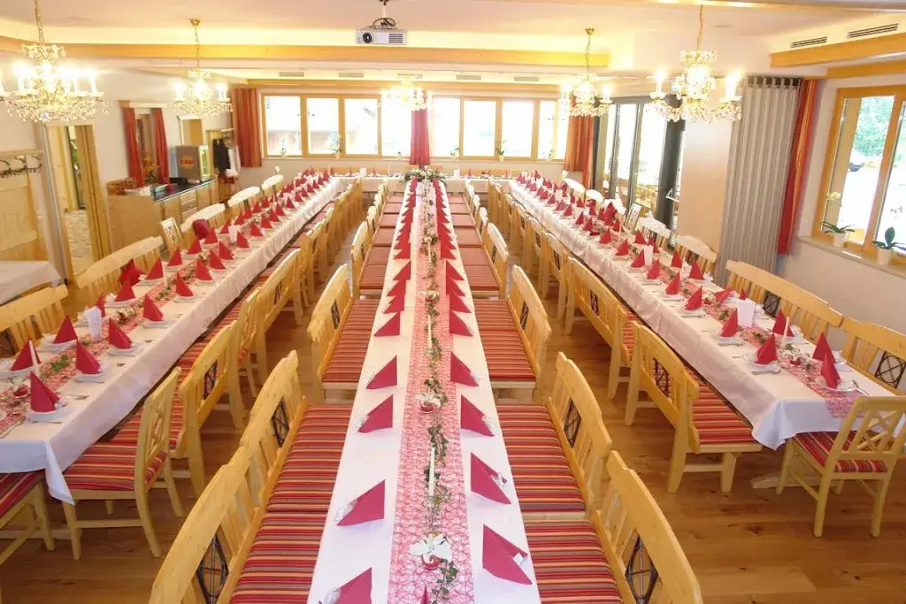 Esskulturwirt die Zechnerin restaurant à Liebenfels