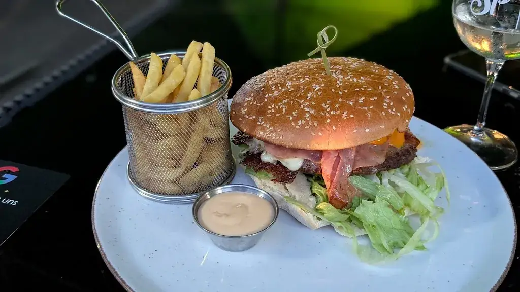 Pizzeria Restaurant Café Al Pacino Möllbrücke_Lurnfeld_slider_image_3