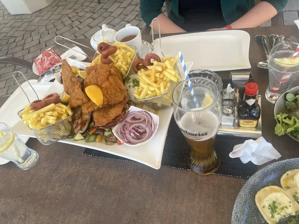 Jakub Michalak_Gasthof Puck Ges.m.b.H_Maria Saal_avis