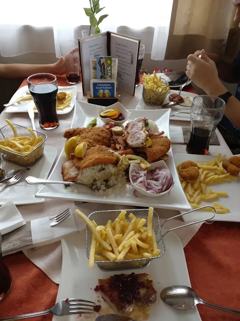 Jakub Krzyczkowski_Gasthof Puck Ges.m.b.H_Maria Saal_avis