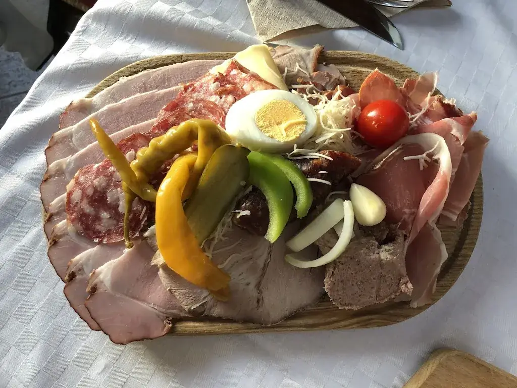 Axel Eppenstein_Gasthaus Zwischenberger_Maria Saal_avis