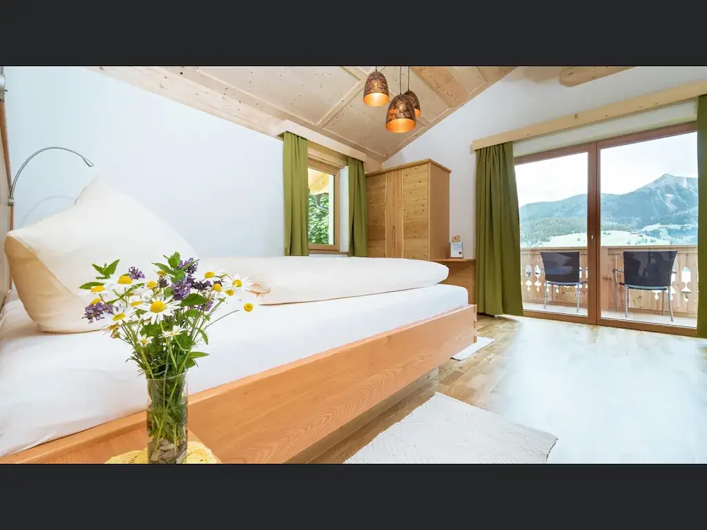 Alpenhotel Wanderniki_Lesachtal_slider_image_2