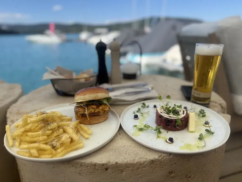 SEE.STERN - Restaurant & Lounge_Maria Wörth_slider_image_3