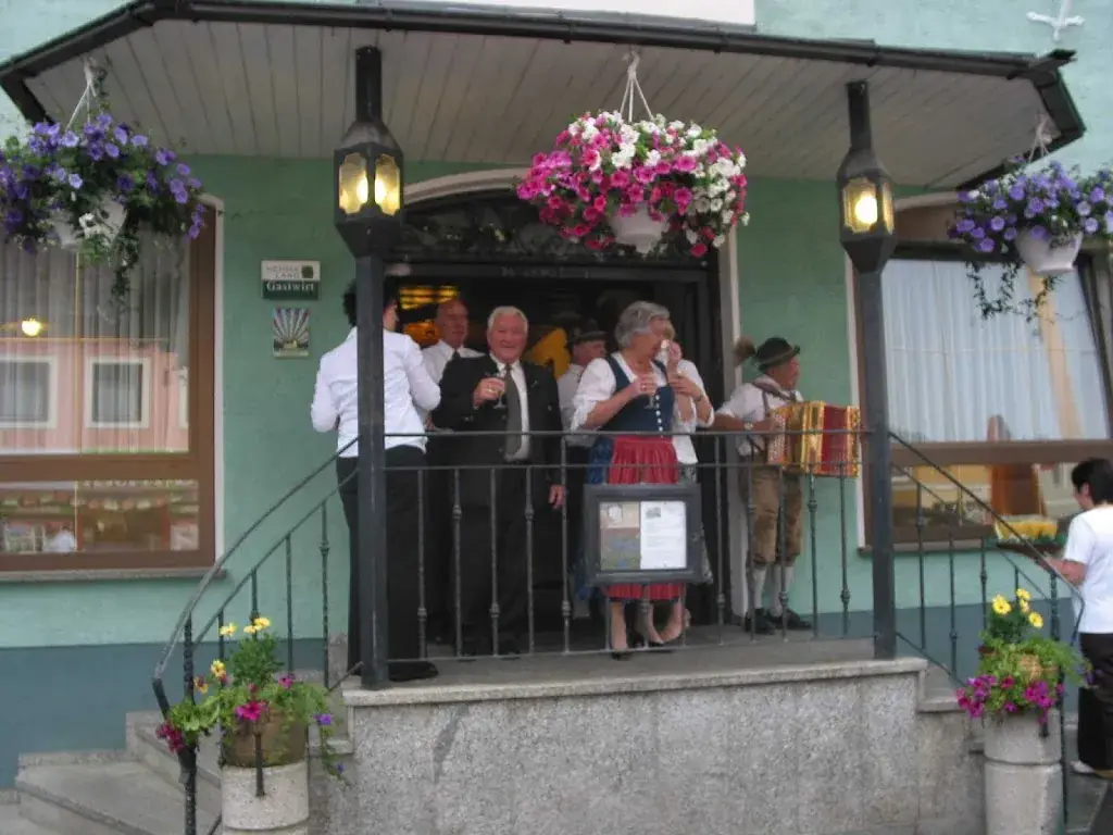 Gasthof Metnitzerhof restaurant à Metnitz