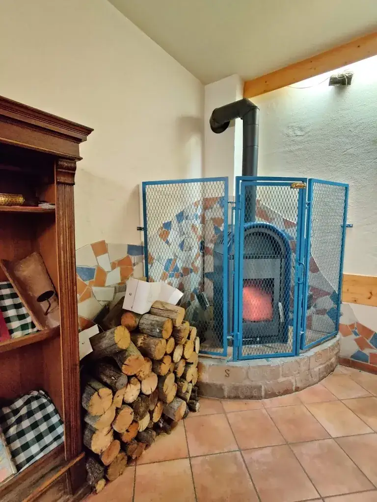 Heurigenschenke Zum Hauer restaurant à Apetlon