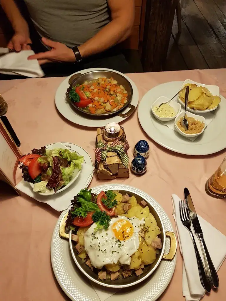 Menu_Almstube Restaurant_Mallnitz_image_3