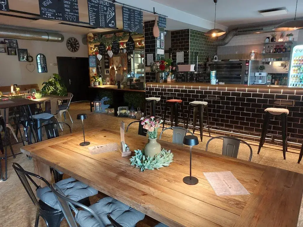 Michi's Pizza Bistro mit Selfservice ristorante a Mallnitz