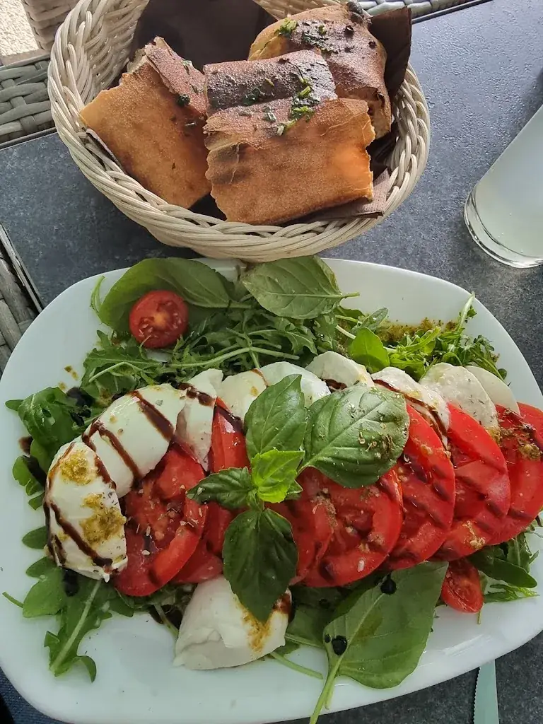 Michi's Pizza Bistro mit Selfservice_Mallnitz_slider_image_3