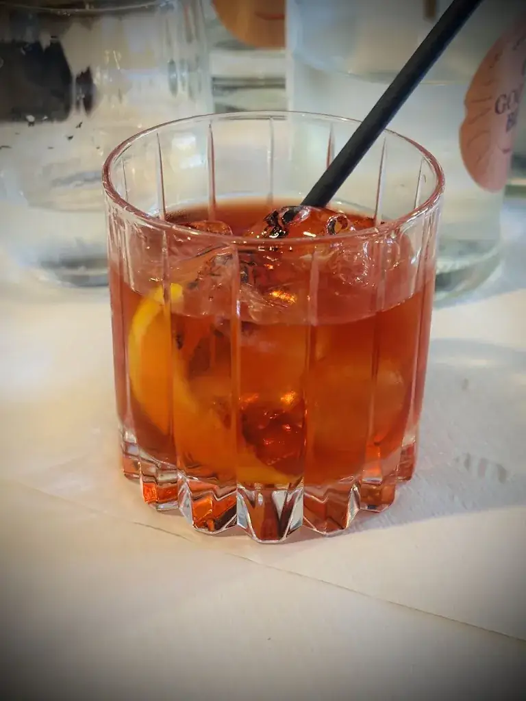 Victor Azzopardi_Wigi's Kitchen_Malta_avis