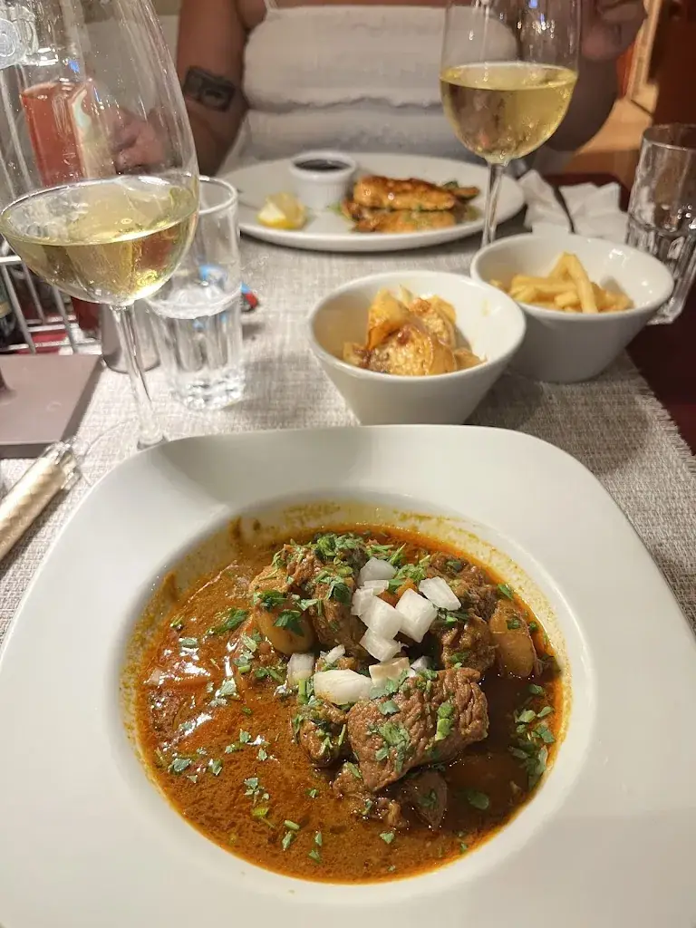 Michele Petrone_Gozitan Restaurant_Malta_avis