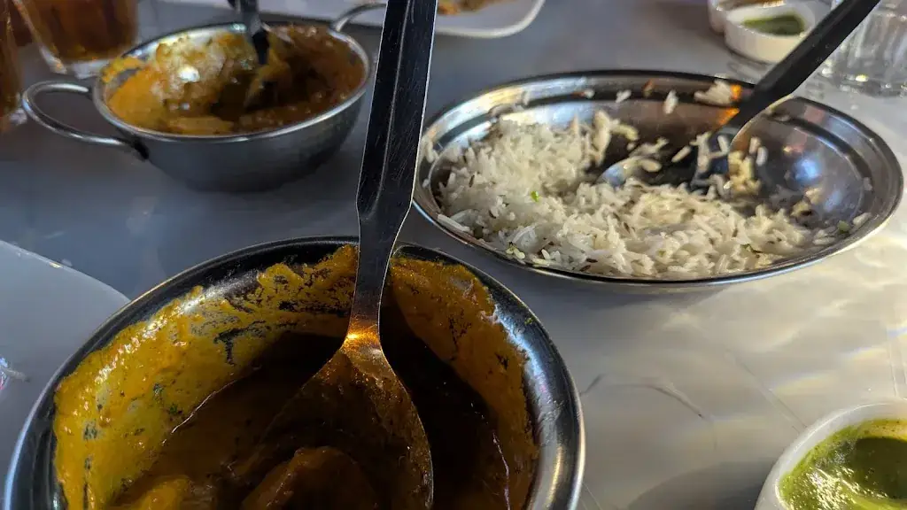 Sébastien Lévesque_New Delhi_Malta_review