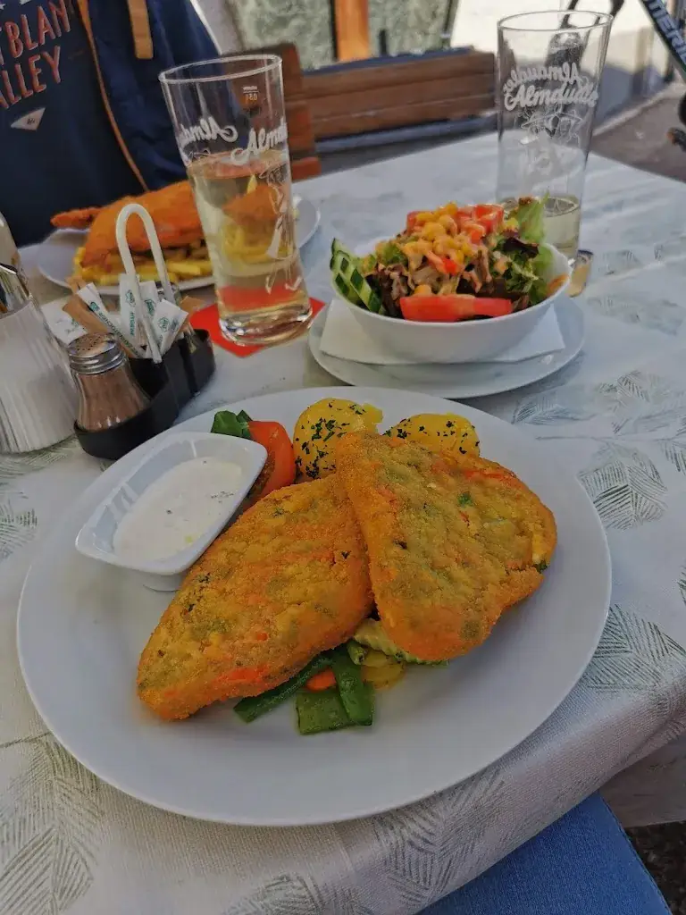 Veronika Vikor_Gasthaus Geigenbauer_Micheldorf_review