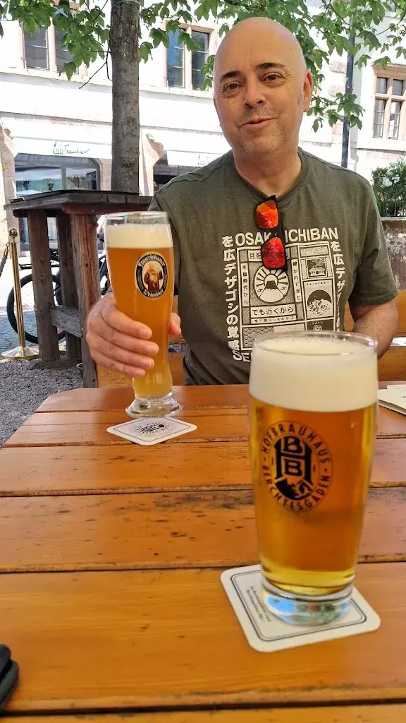 Stephen Kennedy_Gasthof NEUHAUS_Neuhaus_recensione