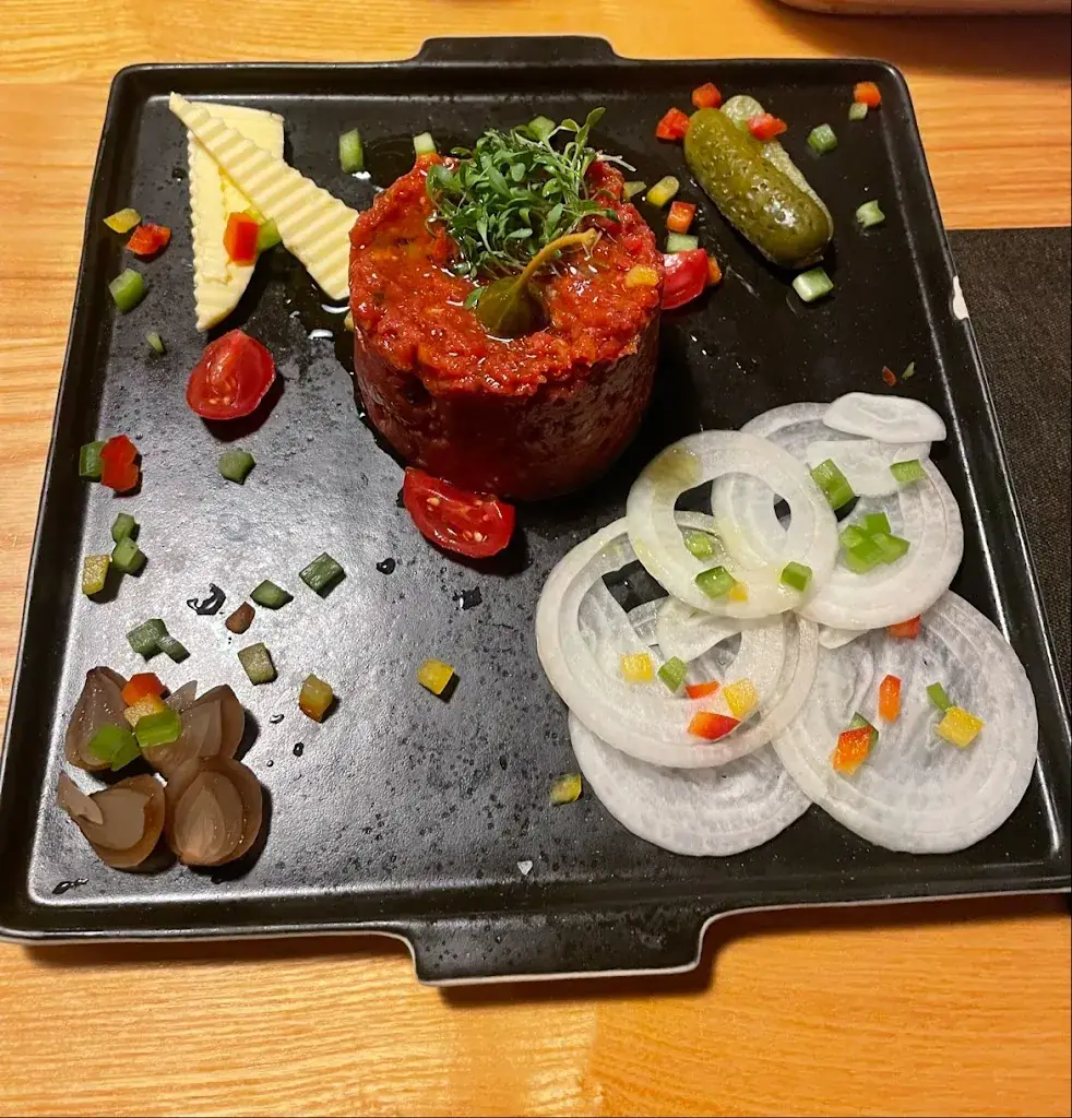 Laura Tosi_Butcher's Steak Haus_Obermillstatt_avis