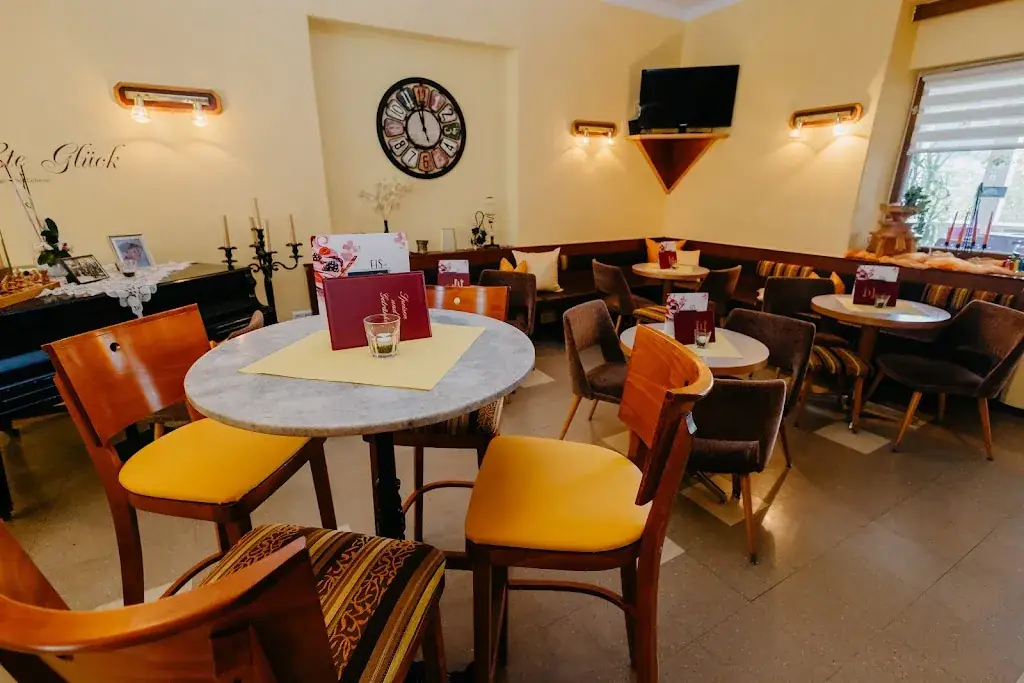 Cafe Wien_Millstatt_slider_image_3