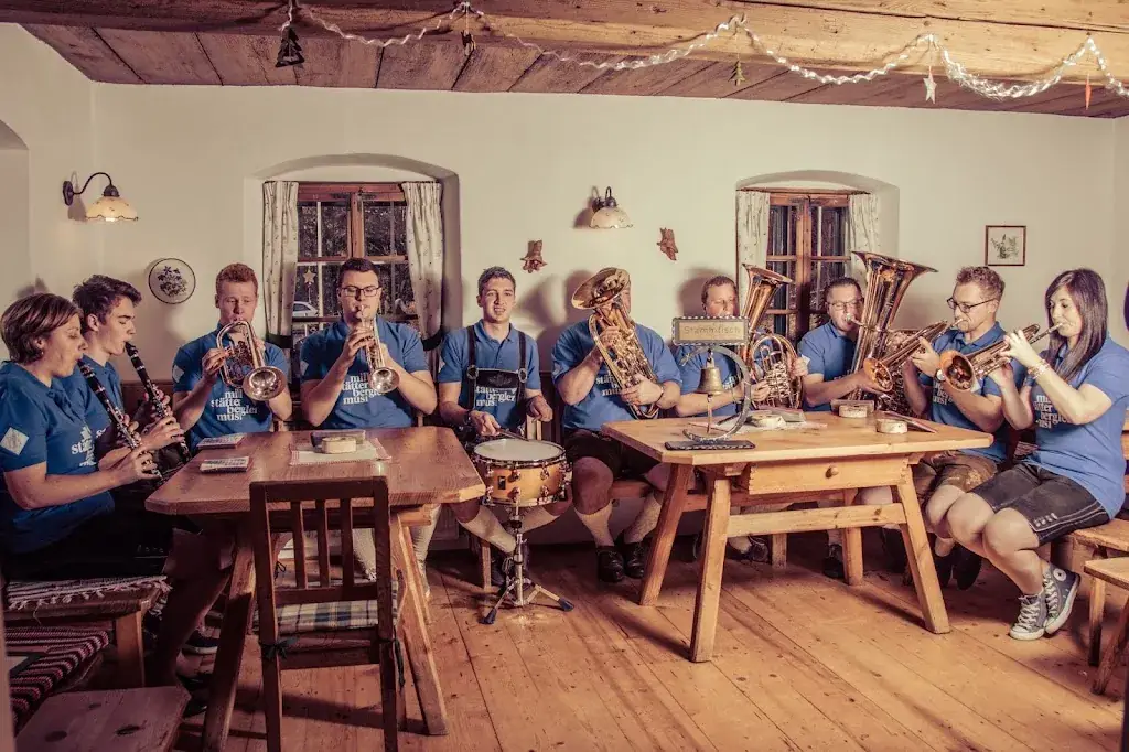 Buschenschenke Höfler_Millstatt_slider_image_1