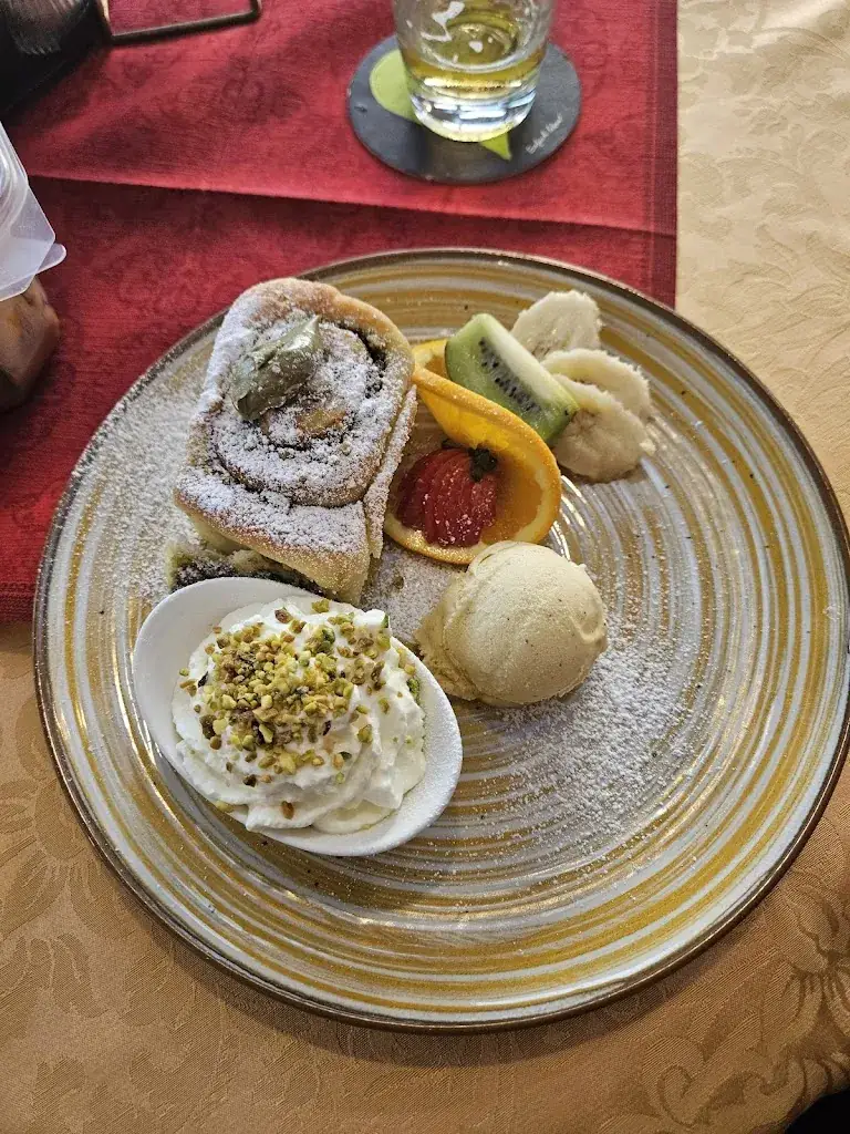 Sonia Kamuś_Restaurant Matzelsdorfer Hof_Millstatt_avis