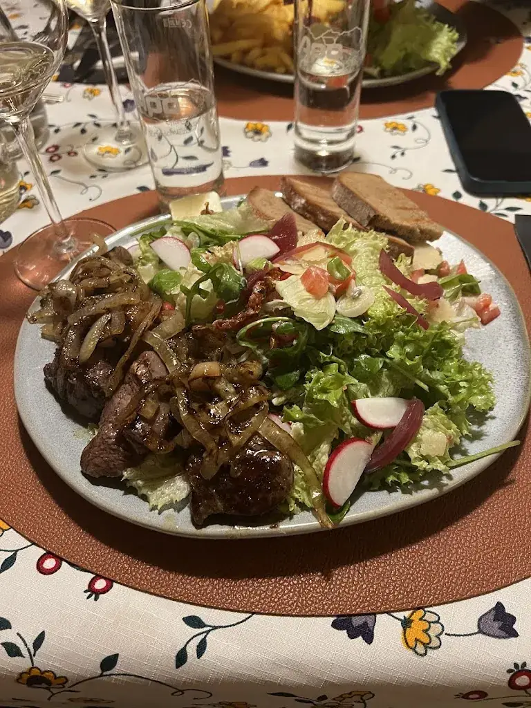 Gabriela Makovac_Restaurant Lamm10_Millstatt_avis