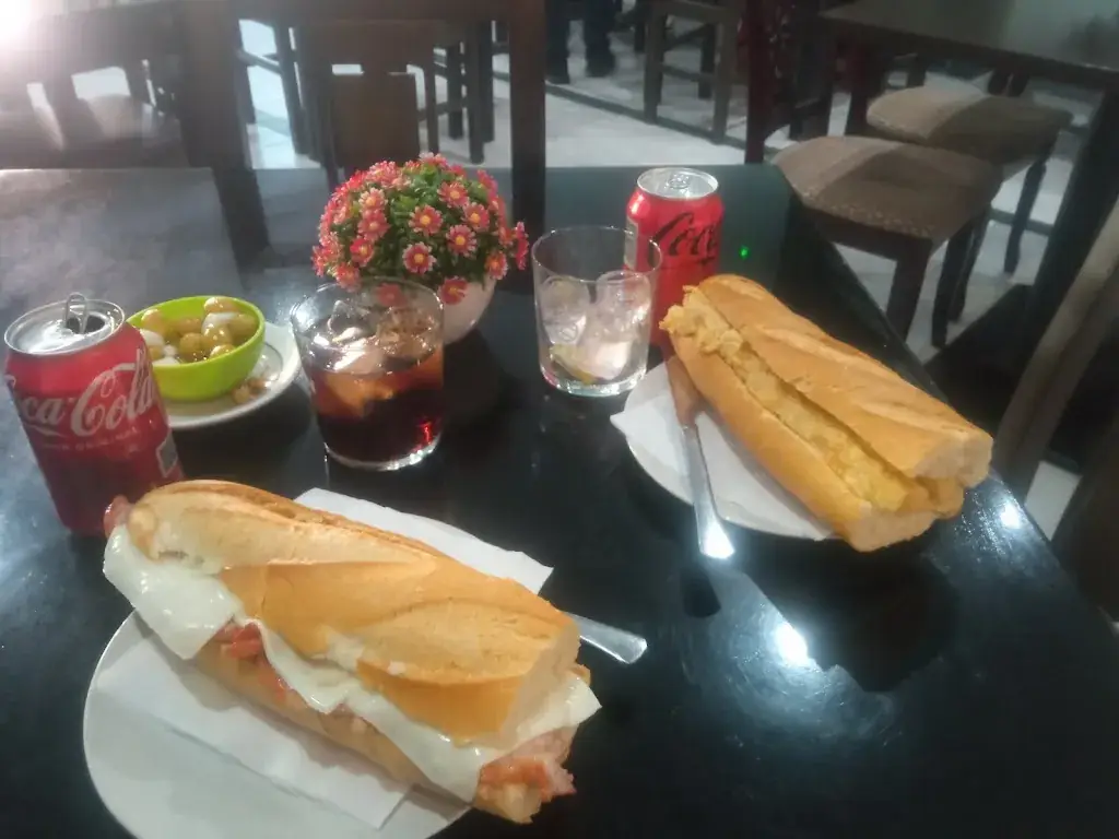 Menu_Cafetería Restaurante Vermont_Deutsch Jahrndorf_image_3