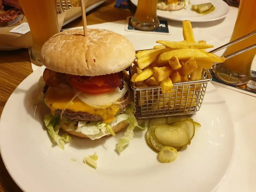 Dirk Schröder_Restaurant Gasthaus zur Kegelhalle_Moosburg_review