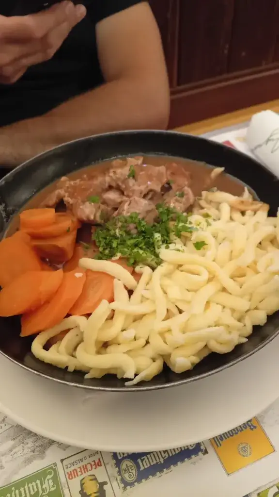 mariella satta_Bierhaus to Augustin_Rain_avis