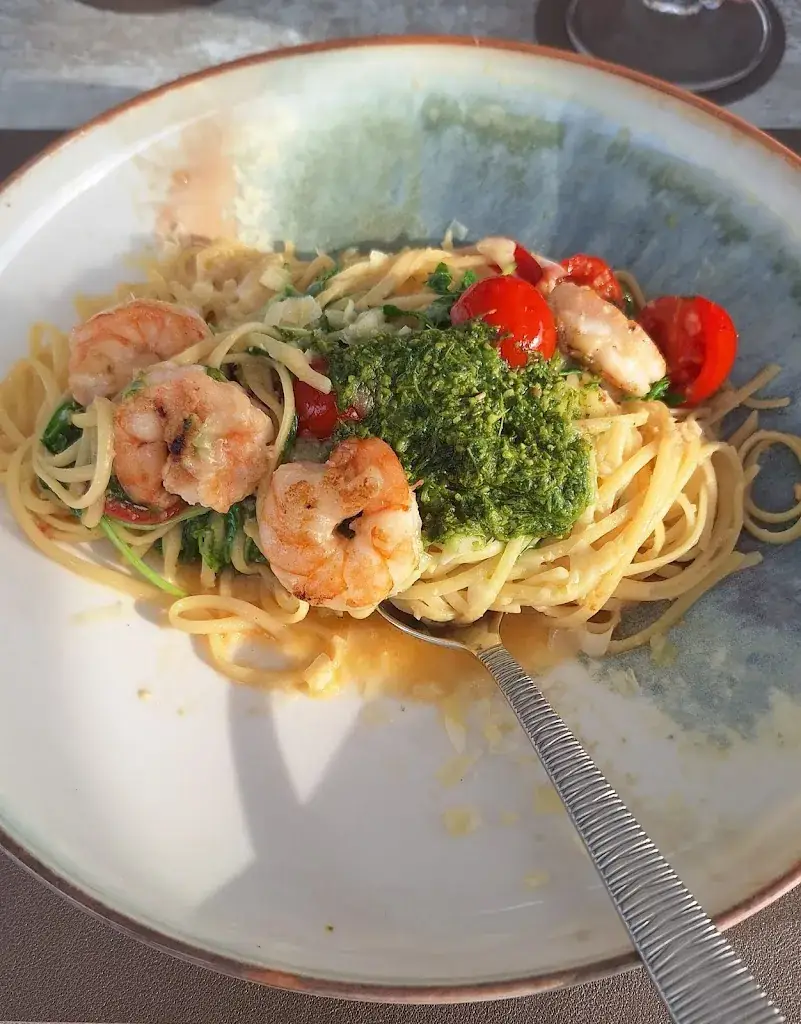 Harald Gradischnig_UFEREI. Hörzendorfersee_Pischeldorf_avis