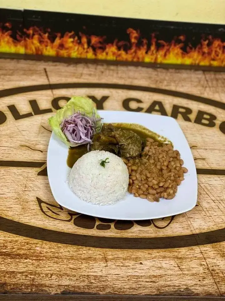 Pollo y Carbón - Conde Casal_Deutsch Jahrndorf_slider_image_3