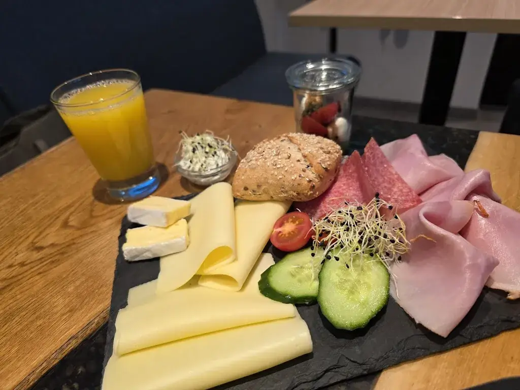 Meiss Franz_Rathaus Cafe & Bistro Radenthein_Radenthein_avis