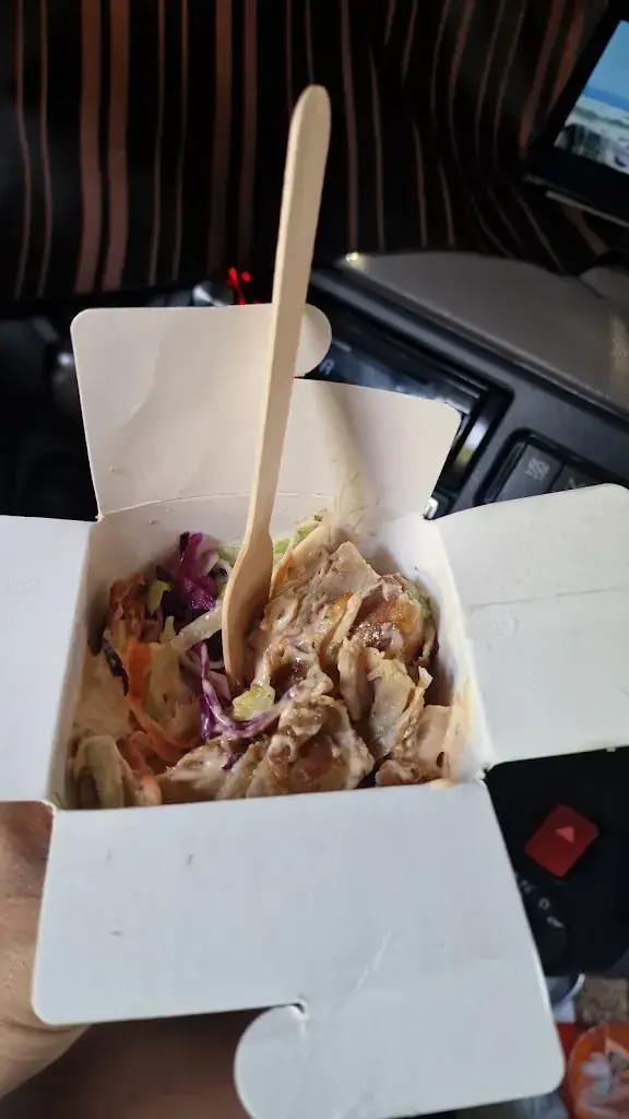 Игорь Иванюк_KEBAP PIZZA CENTER_Radenthein_avis