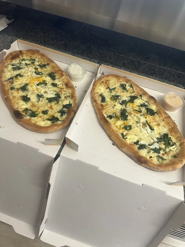 KEBAP PIZZA CENTER_Radenthein_slider_image_3