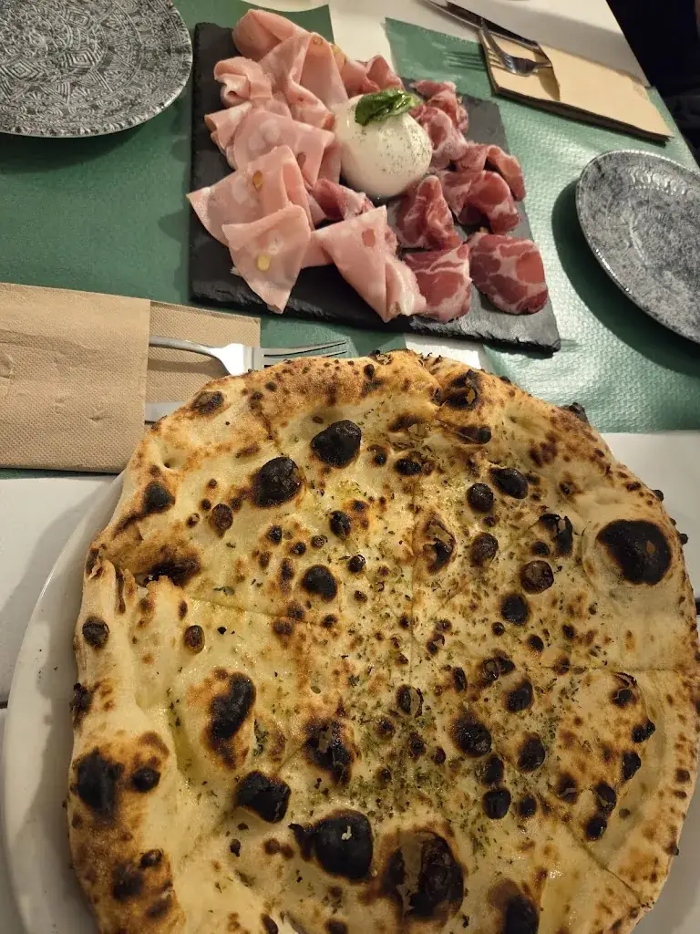 Menu_Capatosta - Pizzeria di Quartiere_Deutsch Jahrndorf_image_9