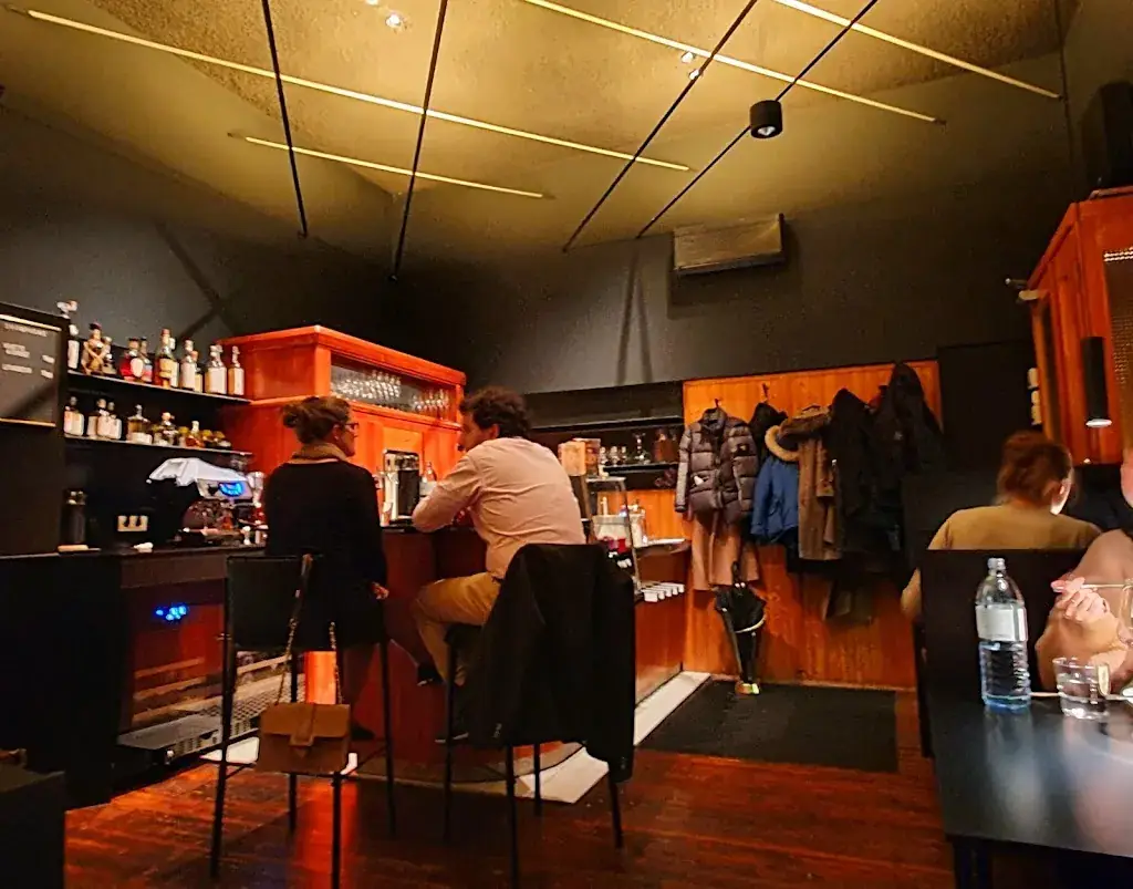 Pramerl and the Wolf_Reding_slider_image_1