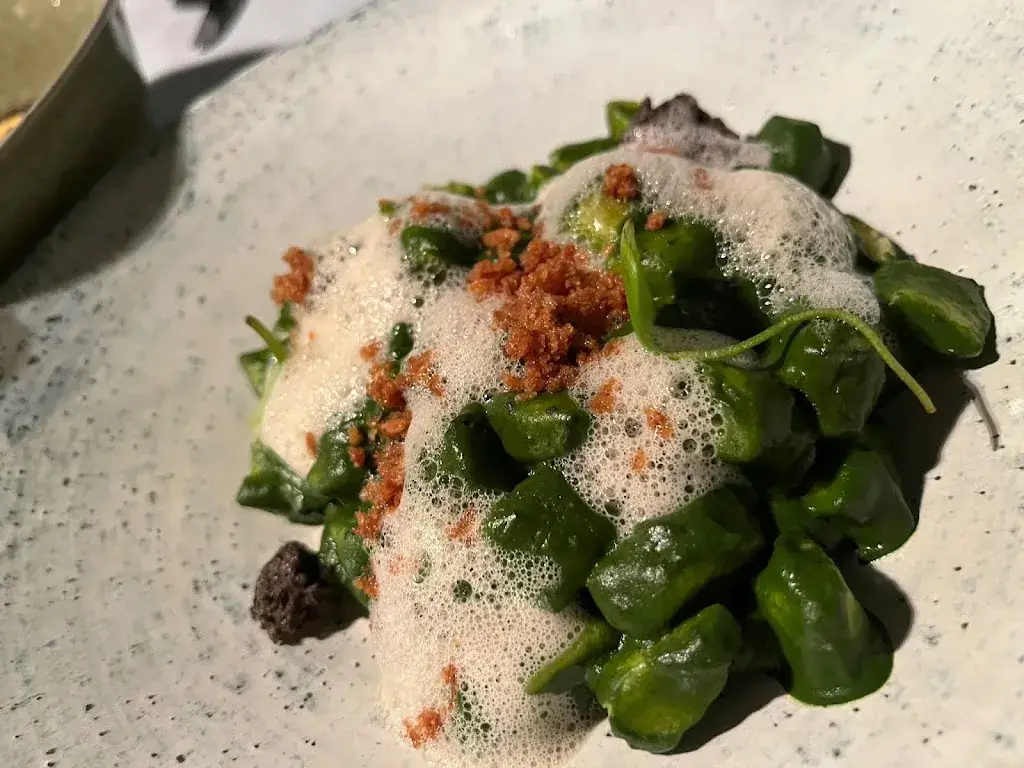 YF Chow_Restaurant Bootshaus_Reding_avis