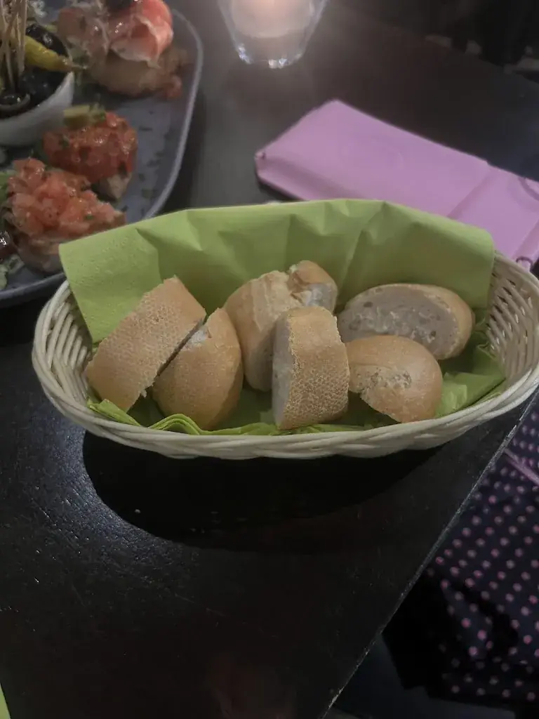 Menu_Amigos Tapas Niederdorf_Niederdorf_image_5