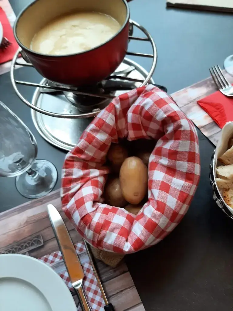 Menu_Swiss Chuchi Restaurant_Niederdorf_immagine_6