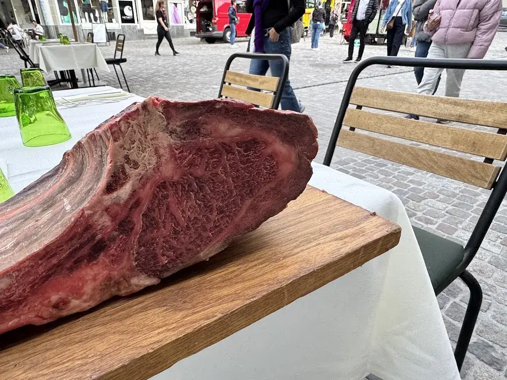 Rathian_Simon's Steakhouse_Niederdorf_avis