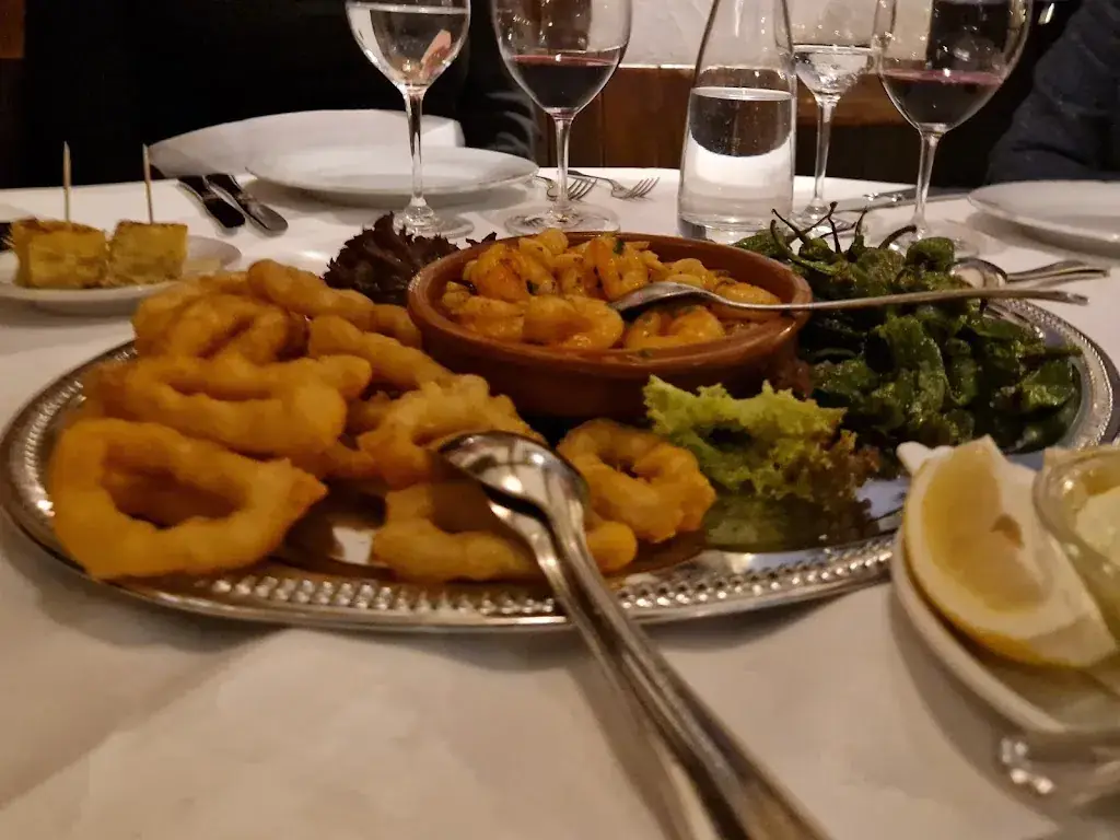 Yannick Rohrbasser_Madrid_Niederdorf_avis