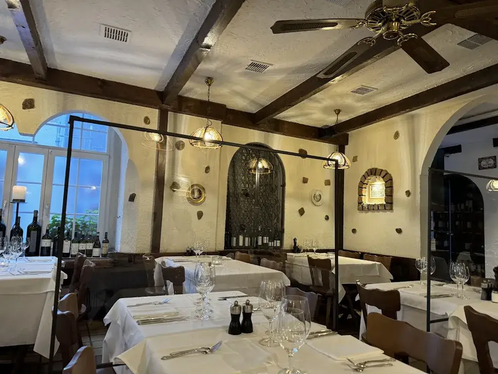 Madrid restaurant à Niederdorf