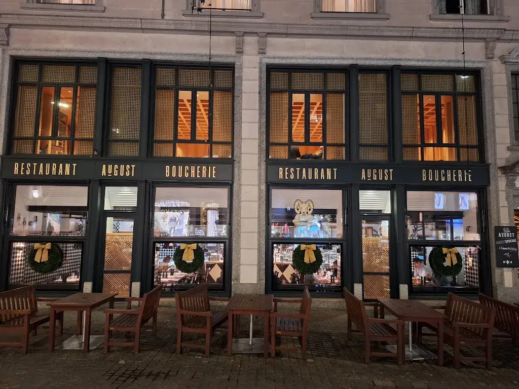 AuGust_Niederdorf_slider_image_1