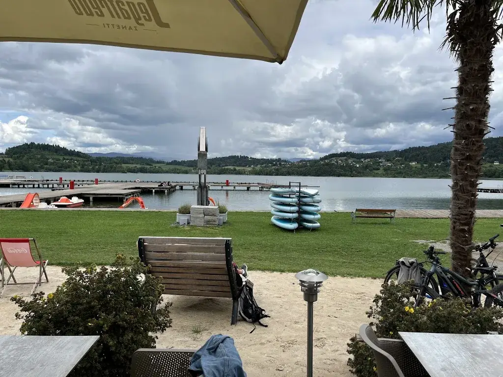 Alireza Dorfard_Seegasthaus Längsee_Sankt Georgen am Längsee_avis