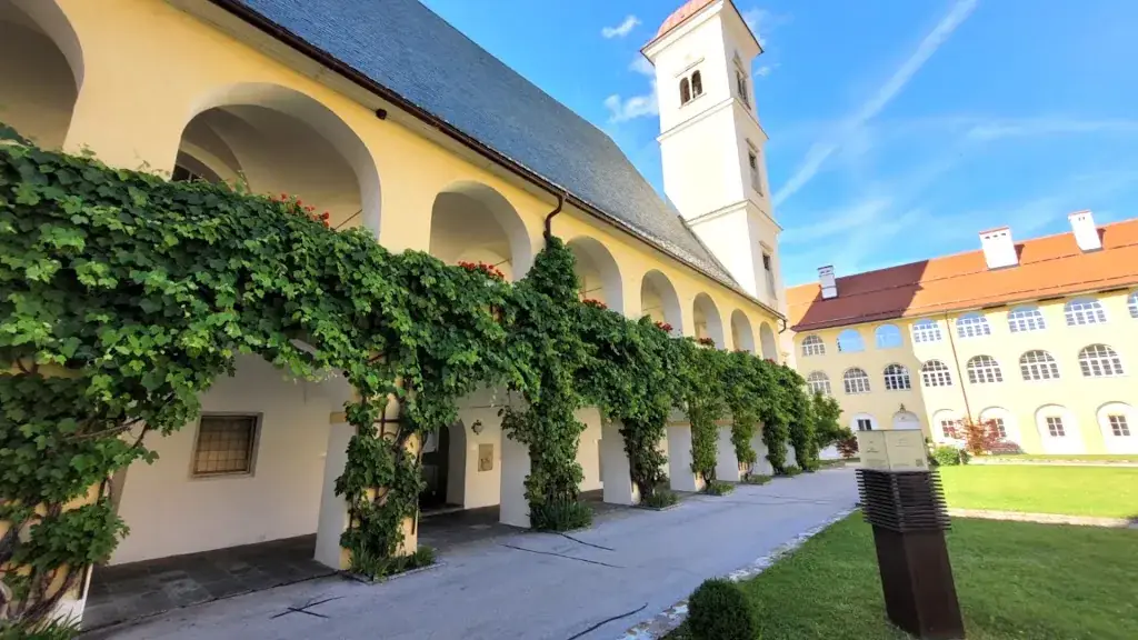Saint George's Abbey, Längsee_Sankt Georgen am Längsee_slider_image_2