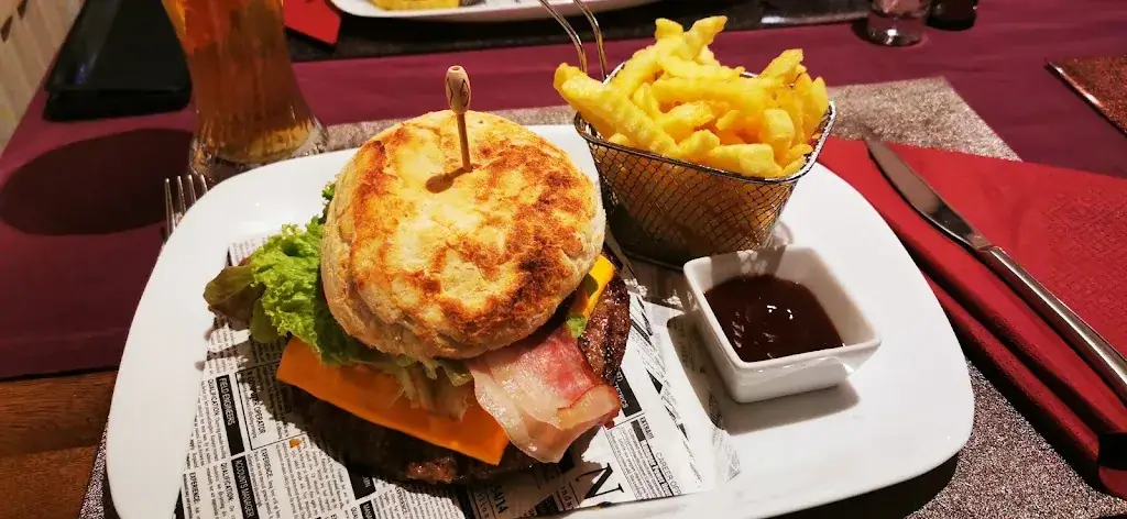 Menu_Canadian's Pub, Peter Mayer_Sankt Andrä_immagine_5