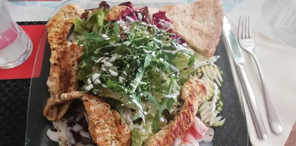 Bernadette Hartl_Canadian's Pub, Peter Mayer_Sankt Andrä_recensione