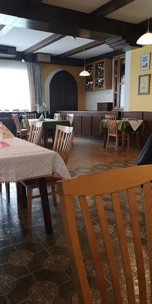Gasthof Brenner Inh Evelin Brenner-Jäger ristorante a Sankt Andrä