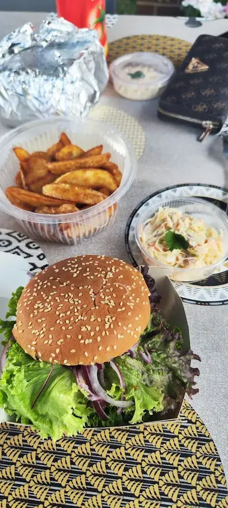 Rafael_Zum Pauliwirt_Sankt Georgen im Lavanttal_avis