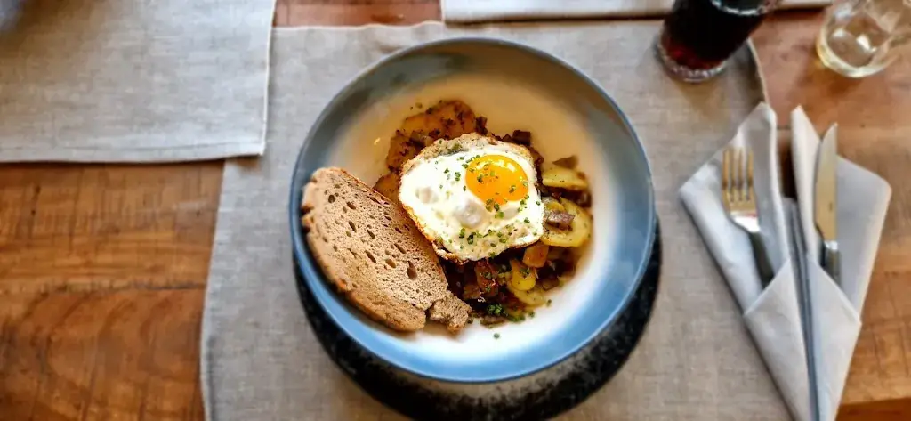 Menu_Restaurant Fox and Rabbit_Rosegg_immagine_6